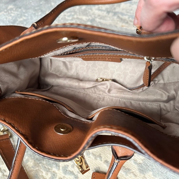 Michael Kors Hamilton Saffiano Leather Satchel | Gold Lock & Key | Cognac - Picture 6 of 8